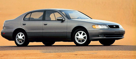   Lexus GS300         .
